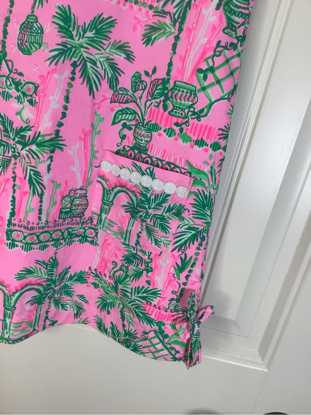 Lilly Pultizer Classic Shift Dress in Mandevilla Baby Always Worth It Size 6. - Picture 3 of 8
